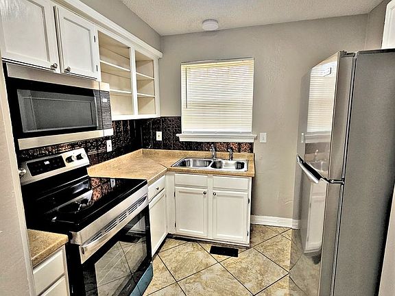 4th image of 1018-1026 Grant St SE #1018-1