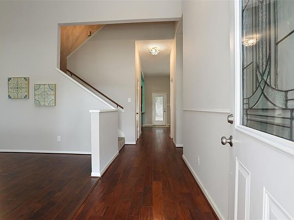 5th image of 15414 Willow River Dr