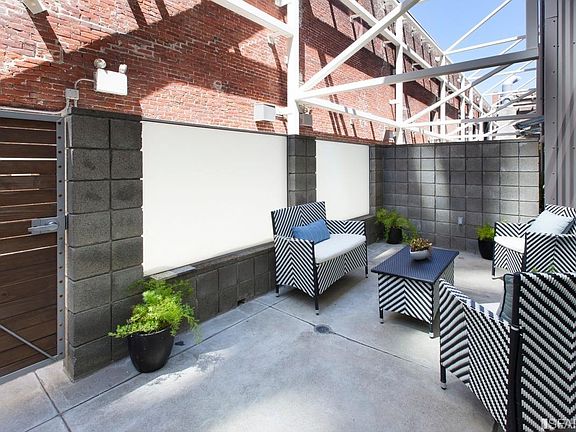 2nd image of 650 Delancey St APT 220