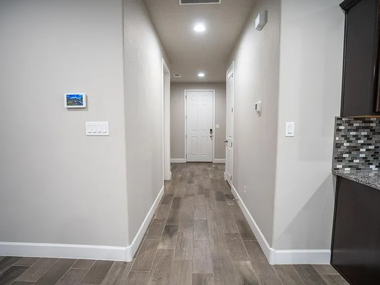 6205 Redroot St NW — Photo 9