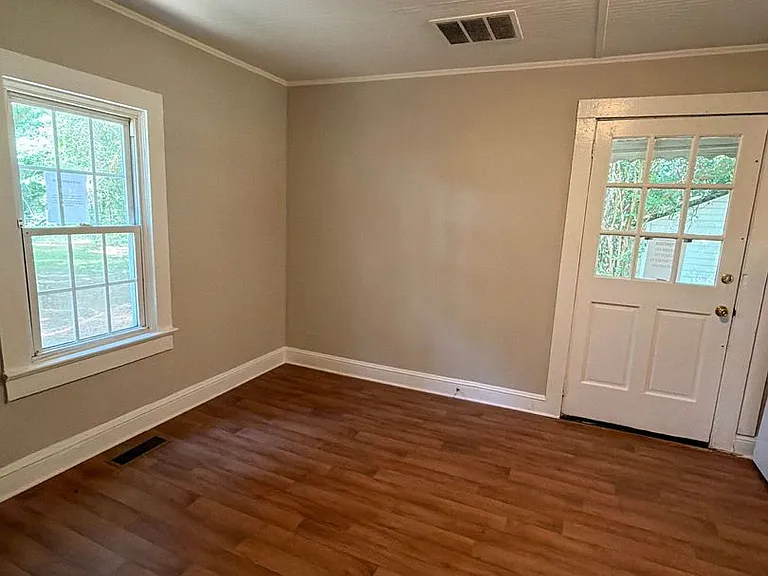 3516 Eastway Dr — Photo 16