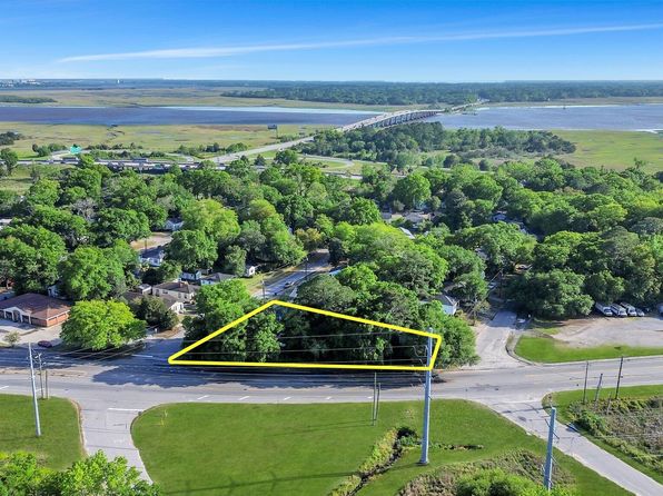 2343 Cambridge Ave, North Charleston, SC 29405