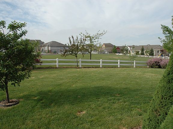 Backs to HUGE greenbelt
