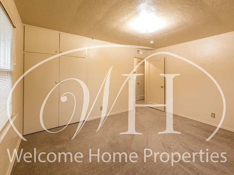 1052 Modoc St — Photo 8