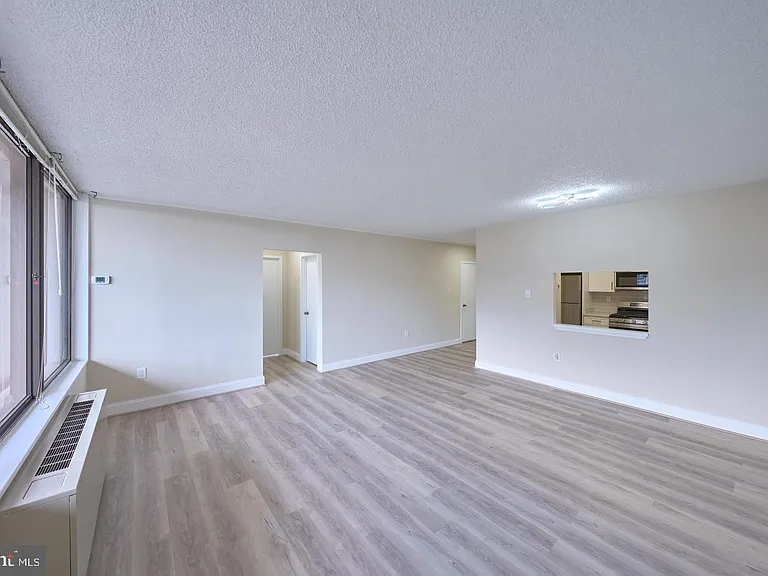 3701 S George Mason Dr #2318N — Photo 2