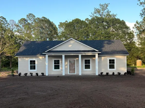 11249 MALLIE DAVIS Road, Glen St. Mary, FL 32040