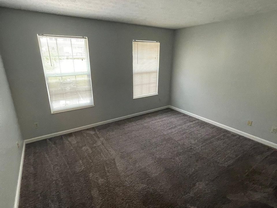 1st floor bedroom