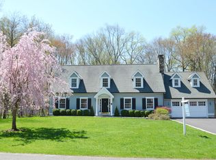 6 Holly Ln, Darien, CT 06820