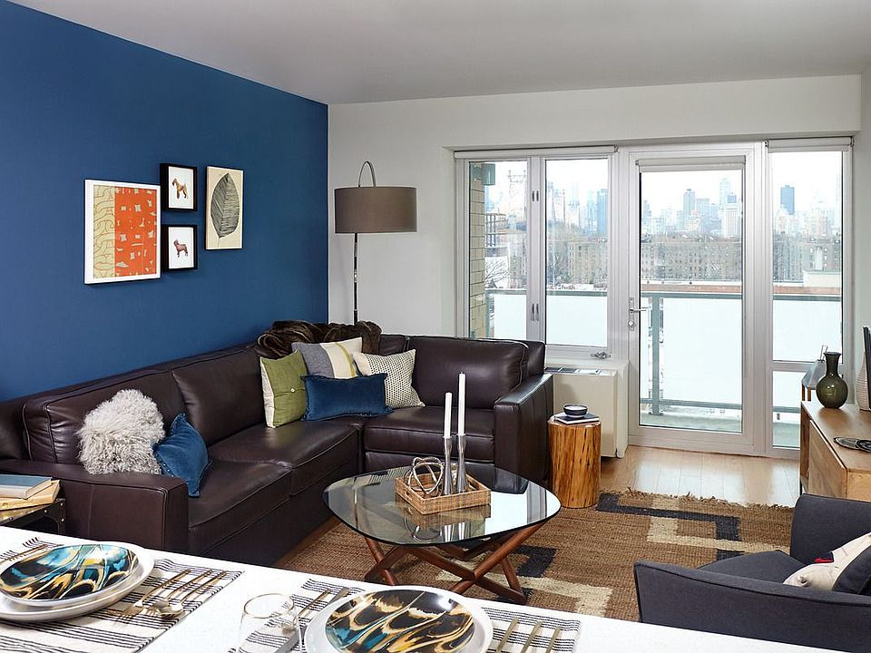 2nd image of 4121 24th St APT 5C
