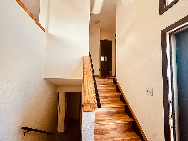 5465 White Pl — Photo 10