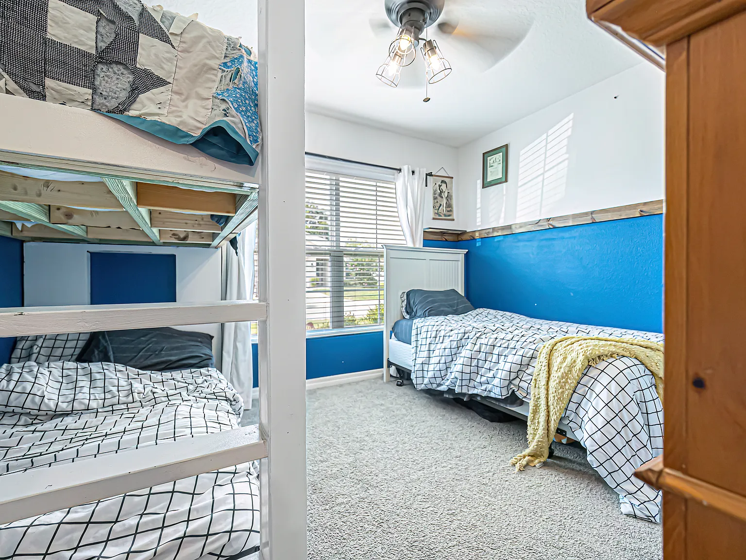 3 bed, 1672 sqft, $2,250 — Photo 3