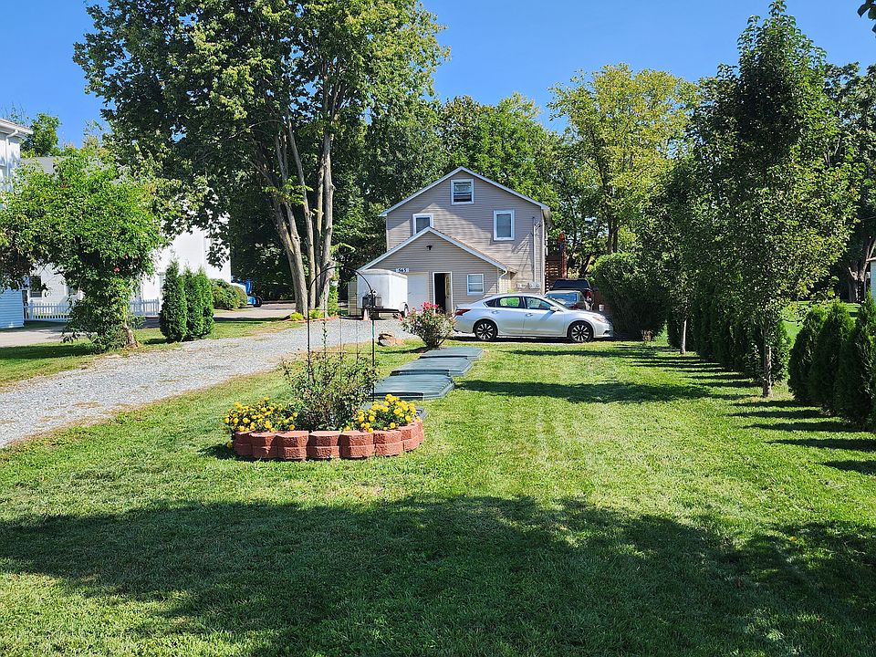 Front yard, garage.