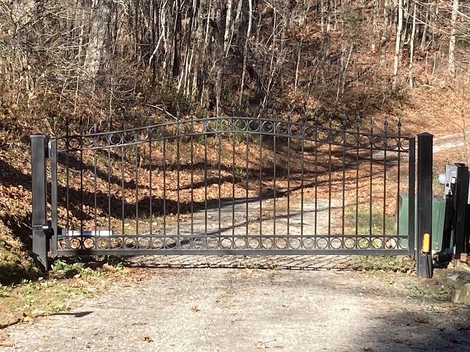 2nd image of LOT 11 E Cliff Rd