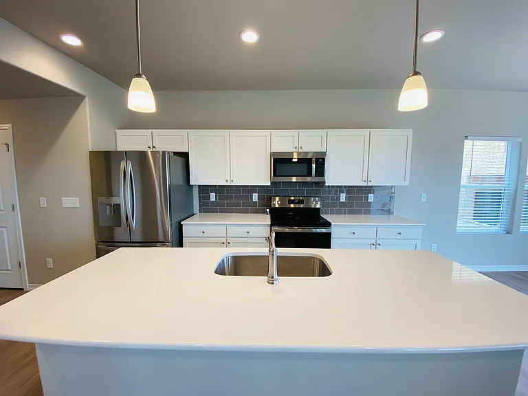 7826 Tent Rock Point — Photo 8