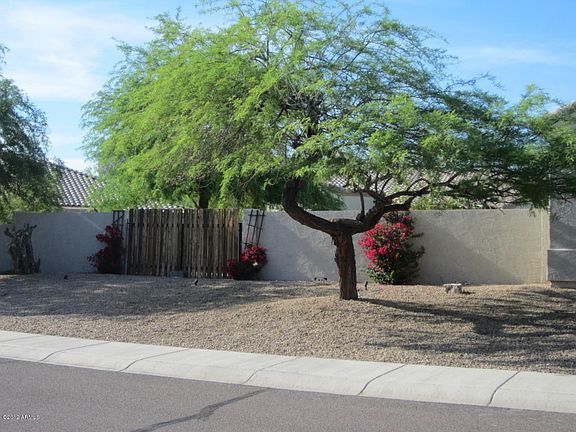2nd image of 17756 W Eagle Dr