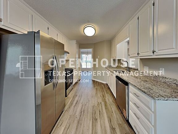5th image of 4011 Cinnamon Fern Ln