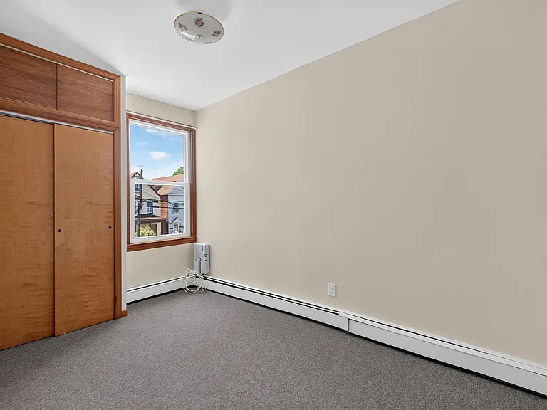25 W 15th St #4 — Photo 3