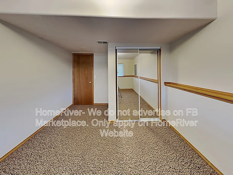 1811 E 8th Ave — Photo 11