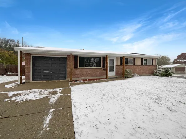 6 Twinbrook Dr, Hamilton, OH 45013