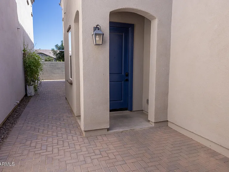 2462 E Lovebird Ln — Photo 7