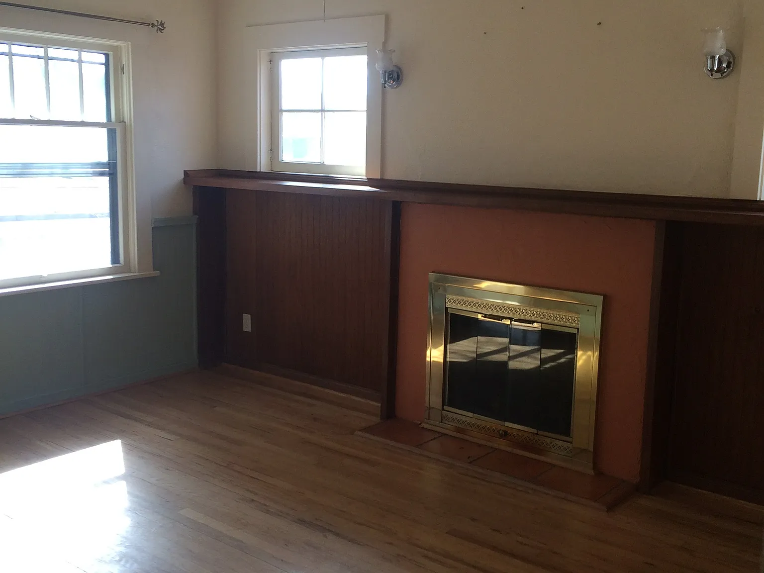 3 bed, 1250 sqft, $2,500 — Photo 2