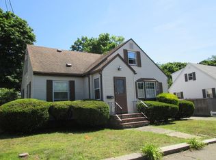 13 N Shore Ave, Danvers, MA 01923