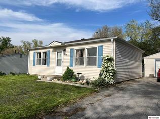 7517 S 42nd St, Bellevue, NE 68147