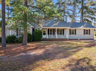 23 Woodridge Ln, Cameron, NC 28326