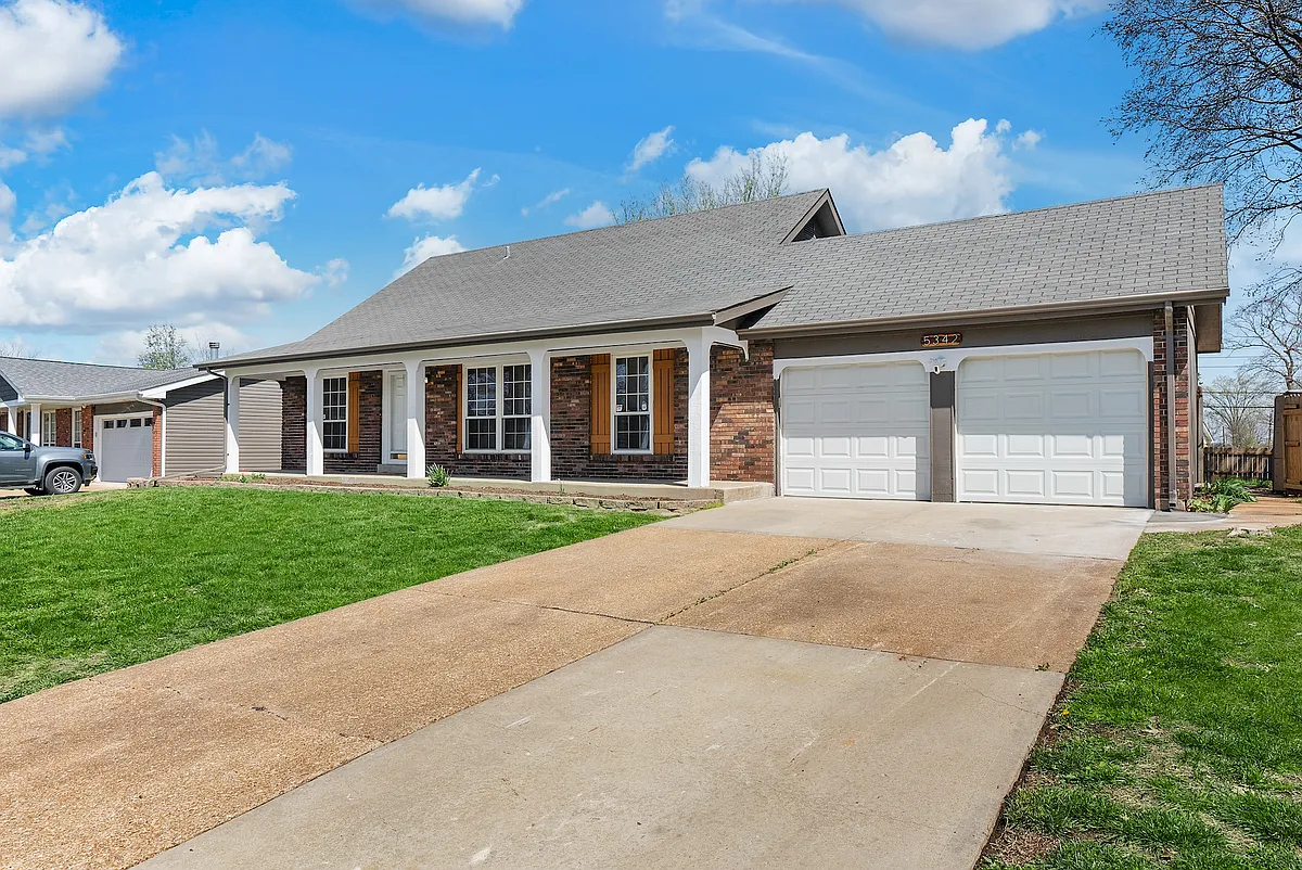 Building Photo - 5342 Chatfield Dr