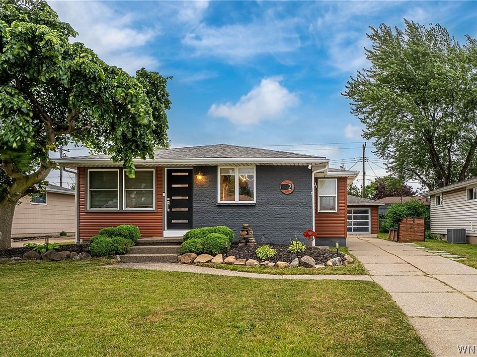 1st image of 21 Caroline Ln