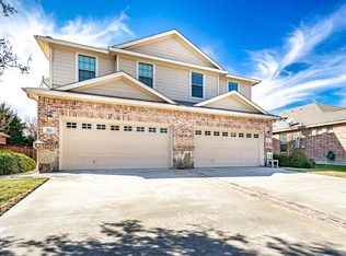 309 Orbit Dr, Lavon, TX 75166