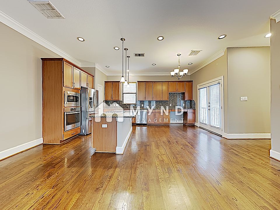 1st image of 5209 Schuler St Unit E