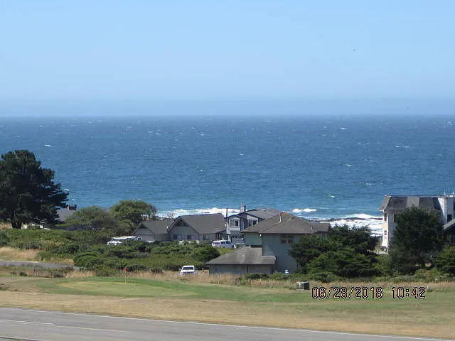 1345 Upper Pacific Dr photo 1