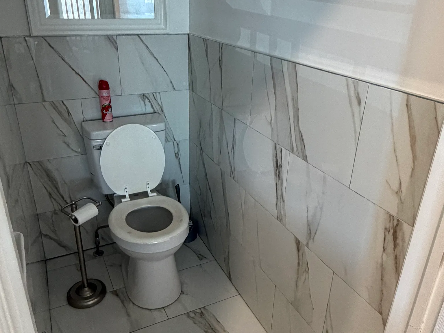3 bed, 1164 sqft, $2,350 — Photo 3