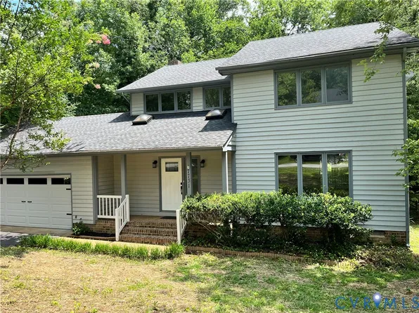 7731 Flag Tail Dr, Midlothian, VA 23112