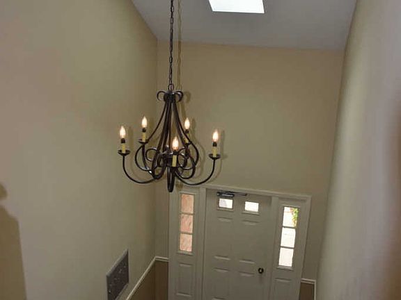 2nd image of 58 Larch Ct #V2