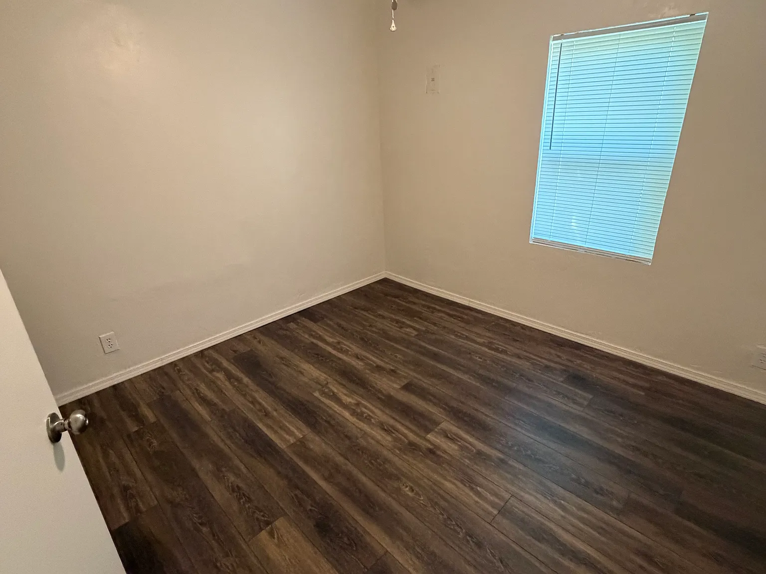 3 bed, 1015 sqft, $1,200 — Photo 3