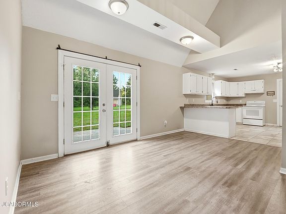 2nd image of 6500 Kelin Dr