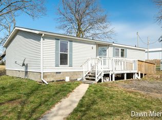 3560 Eighteen Mile Rd, Kent City, MI 49330