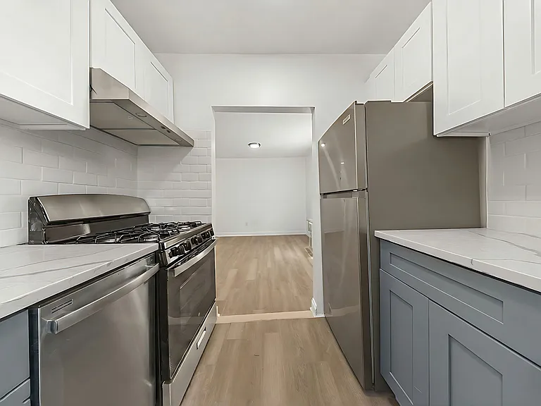 130 Park Ave #2L — Photo 4