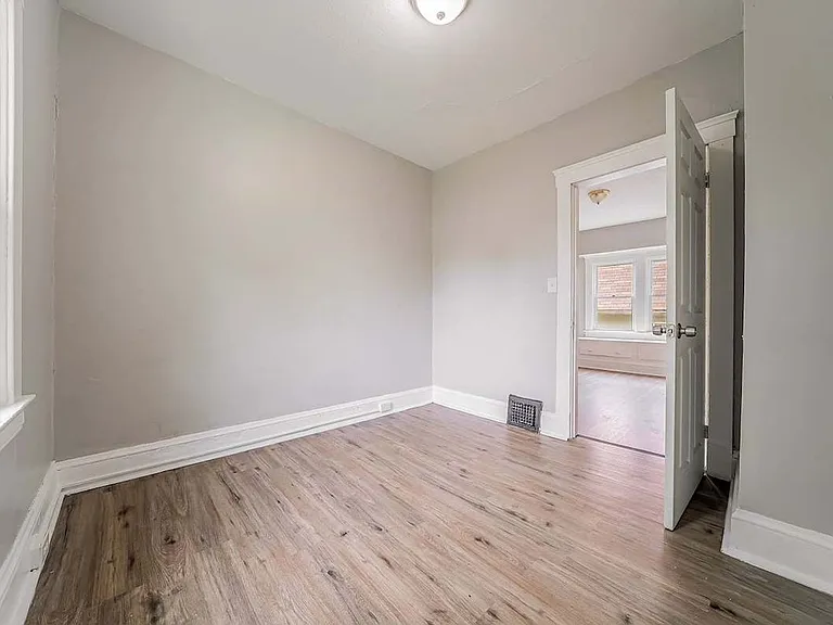 3484 W 58th St — Photo 19