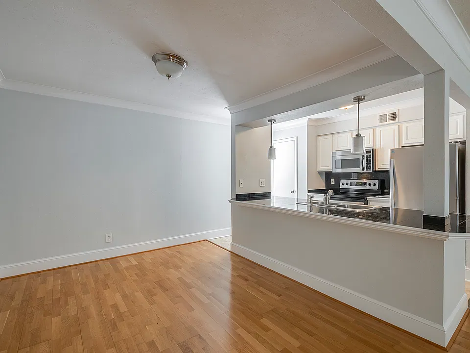 5917 E University Blvd #216