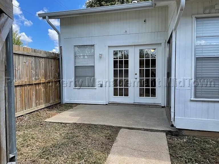 536 Guerin Dr #534 — Photo 12