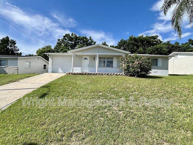 1st image of 5033 Farley Dr