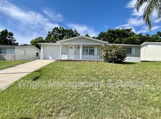 5033 Farley Dr, Holiday, FL 34690