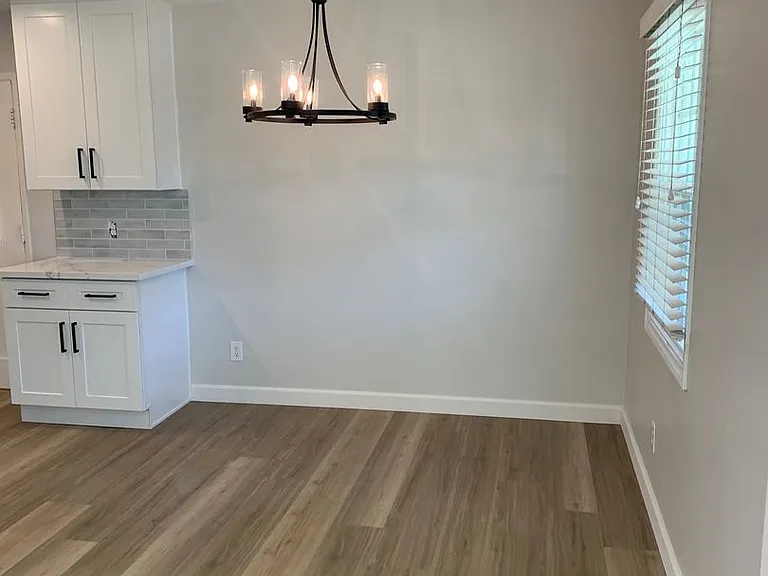 6131 Fenimore Way — Photo 13