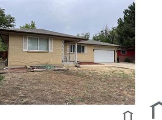 5015 Scranton Ct, Denver, CO 80239