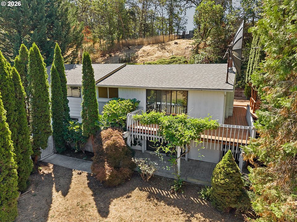 1st image of 623 Pioneer Way