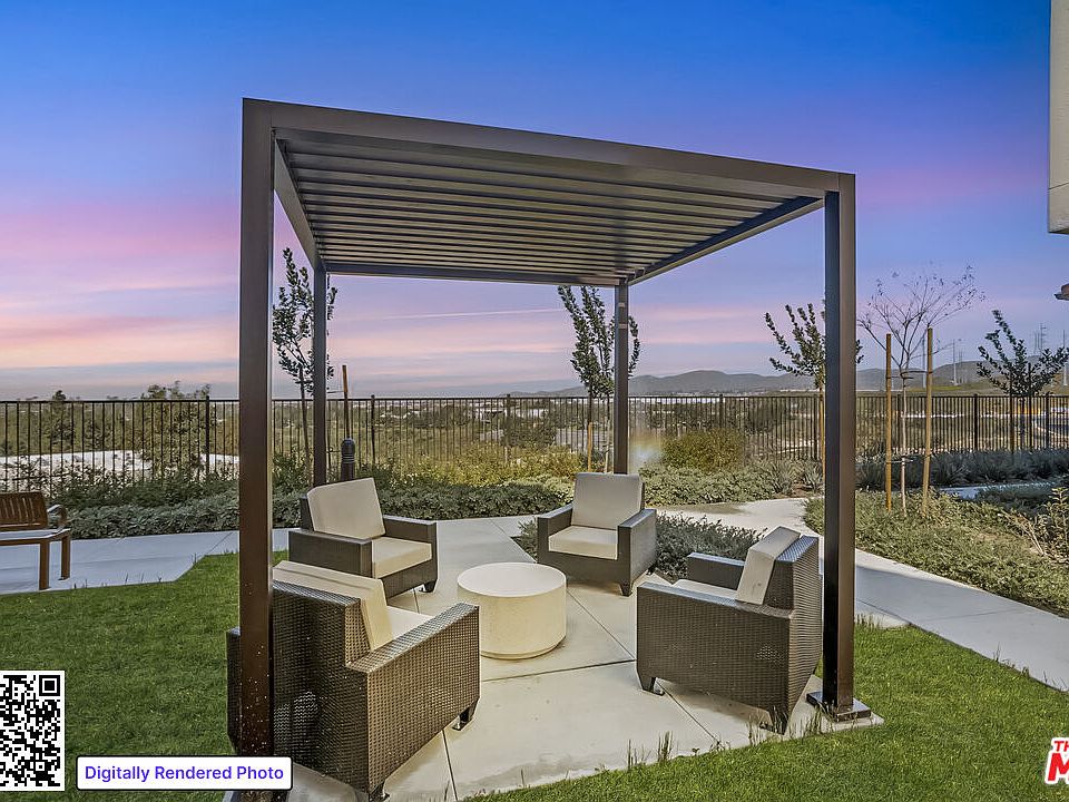 1st image of 205 Niebla Ln