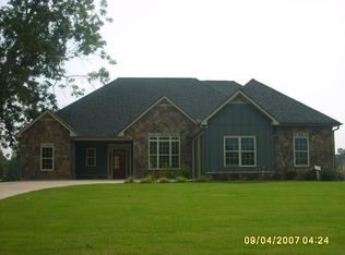 10 Chandler Ct, Powder Springs, GA 30127